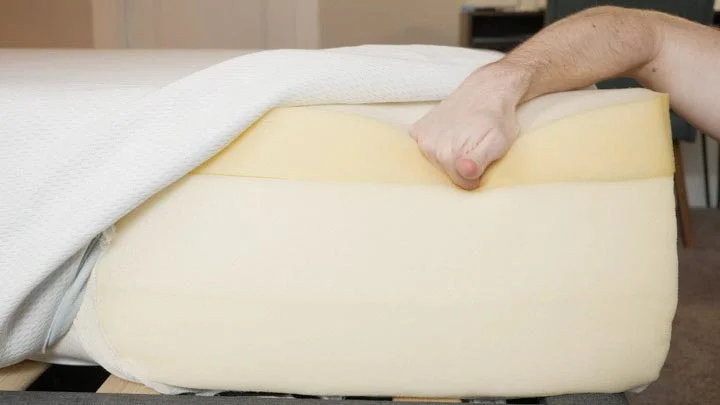 Vaya Mattress - Construction And Foam Layers Vaya Mattress - Construction And Foam Layers
