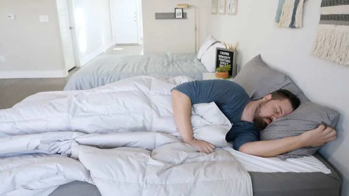 Casper Humidity Fighting Duvet - Side Sleeping Casper Humidity Fighting Duvet - Side Sleeping