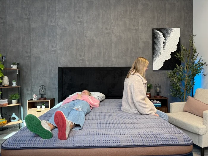 Two testers try out the Brooklyn Bedding Copperflex mattress