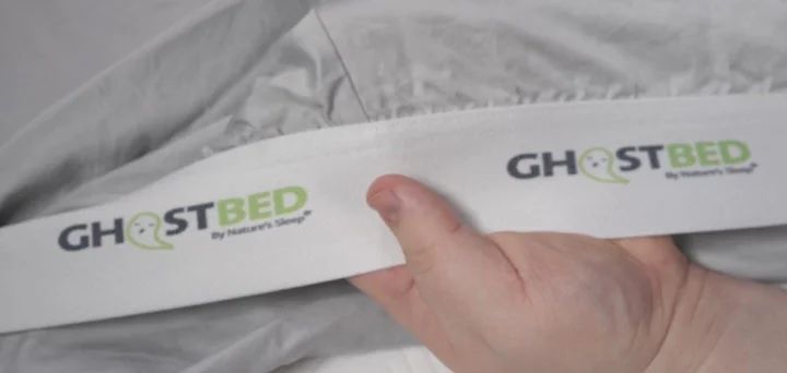 GhostBed Sheets - a picture of the thick GhostGrip elastic band. picture of the thick GhostGrip elastic band on GhostBed sheets