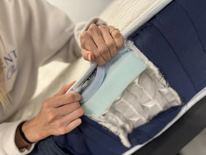 Construction of the Glacier Original Hybrid Mattress