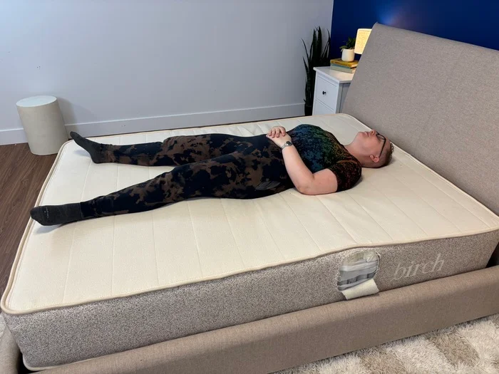 tester back sleeping on the birch natural mattress
