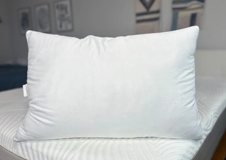 Saatva Down Alternative Pillow Review โ Cloud-like Comfort?