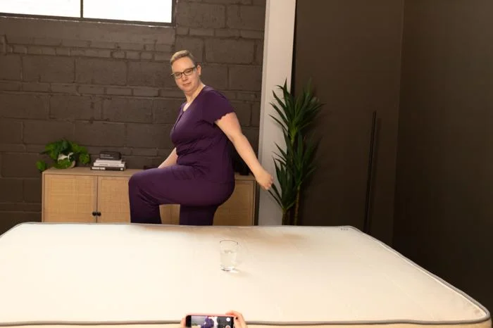 Ripple test on the Nolah Natural Mattress 5