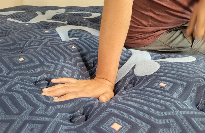 stearns foster lux estate feel