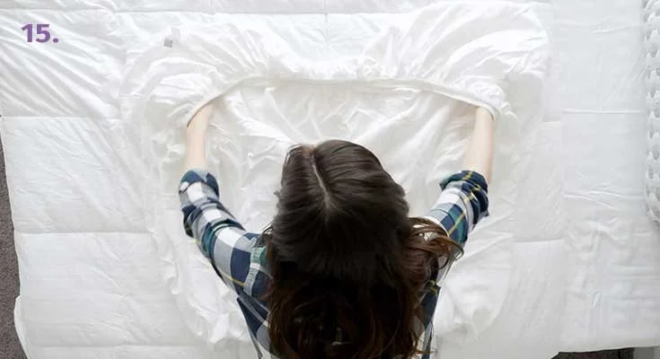 Place Sheet On The Bed 15