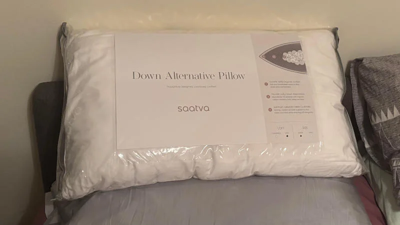 Unboxing the Saatva Down Alternative Pillow