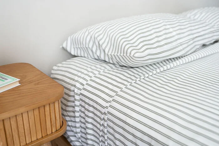 Brooklinen Luxe Core Sheet Set Review - Luxuriously Soft? Brooklinen Luxe Sateen Core Sheet Set