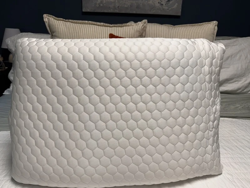 Helix GlacioTex Cooling Memory Foam Pillow