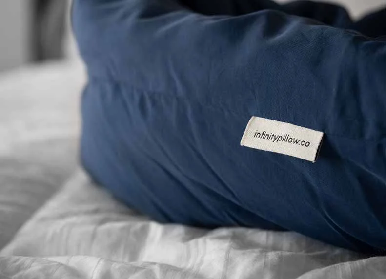 Huzi Infinity Travel Pillow Review Huzi Infinity Pillow