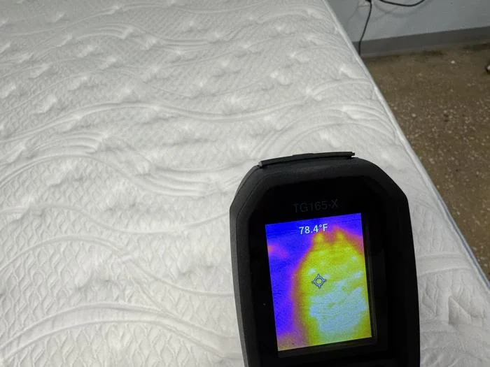 Thermal imaging of the Glacier Original Hybrid Mattress after being slept on