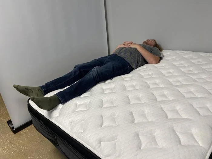 Back-sleeping Full Body edge support test of the Nolah Evolution Comfort Plus Mattress