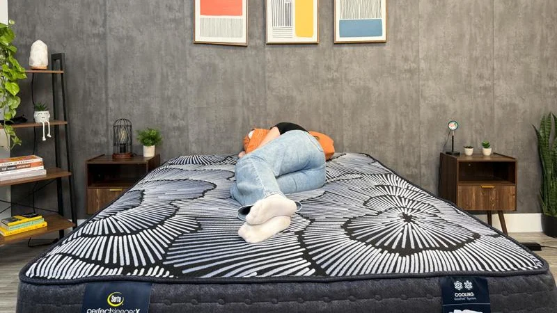 Side sleeping on the Serta Perfect Sleeper Kendall X Mattress