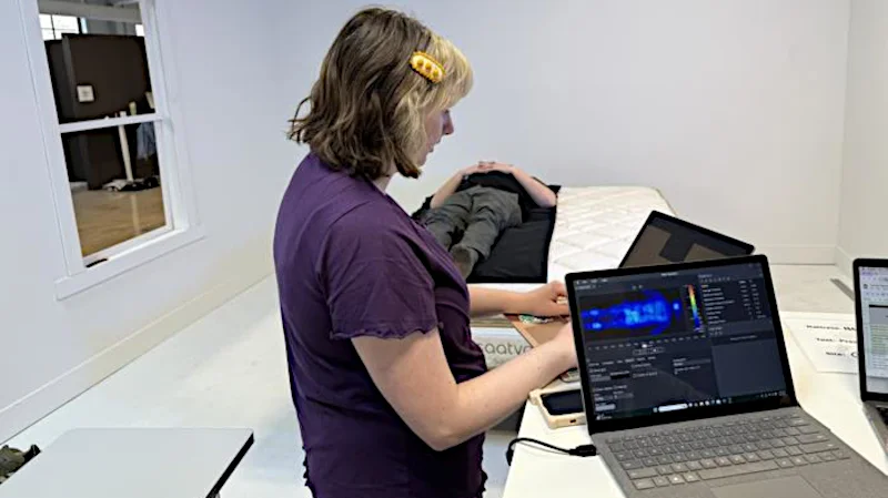 Generating pressure maps of the Saatva Solaire Mattress