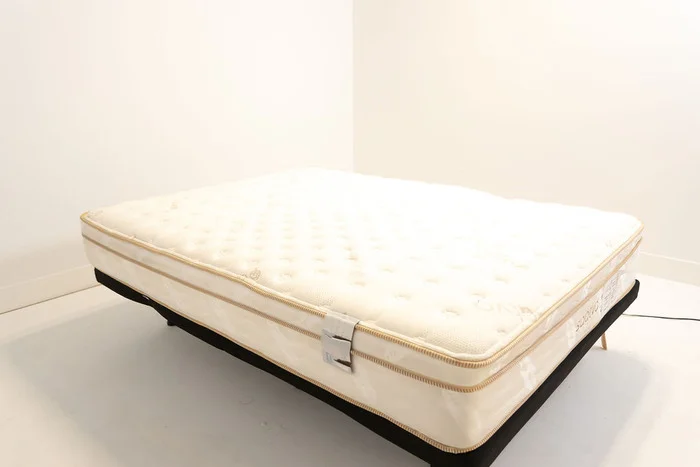 Saatva Classic Mattress photo